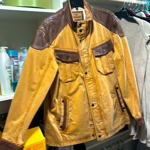 Men’s X-Large King Ranch Jacket with leather accents. Like new. Worn 2 times.